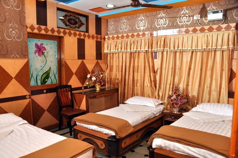 Hotel Shri Swarna'S Palace - A Business Class Hotel Tiruchirappalli Oda fotoğraf