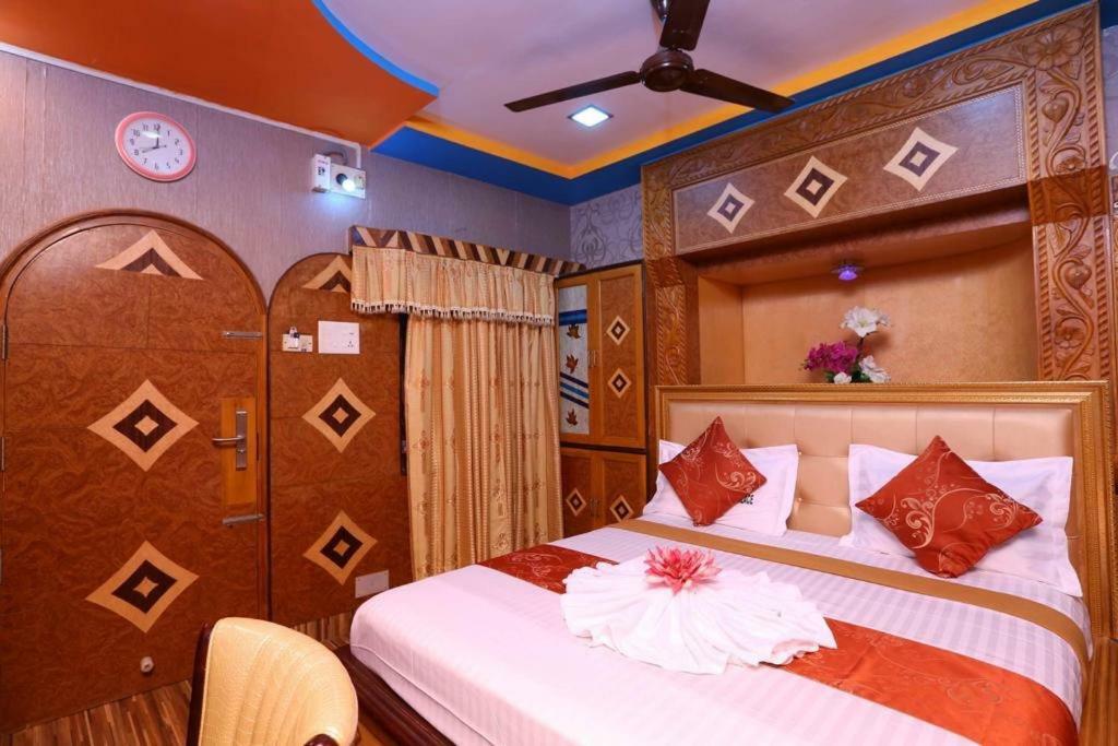 Hotel Shri Swarna'S Palace - A Business Class Hotel Tiruchirappalli Dış mekan fotoğraf
